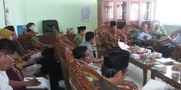 SILATURRAHMI DAN PEMBENTUKAN PENGURUS DEWAN MASJID INDONESIA SURAKARTA PERIODE 2015 – 2020