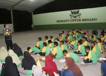 Menuju Generasi Emas dengan Pendidikan Karakter