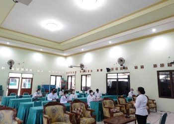 Budi Astuti  : Penyuluh Agama Kristen wajib membuat Buku Panduan