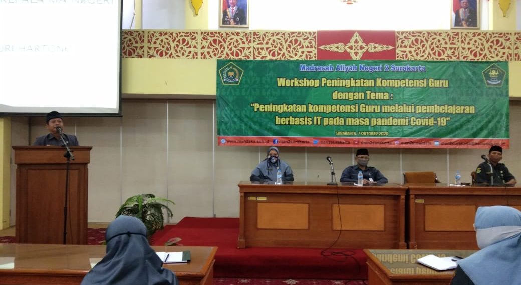 Workshop Peningkatan Kompetensi Guru MAN 2 Surakarta