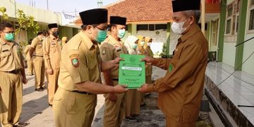 SK JFT Keuangan diserahkan