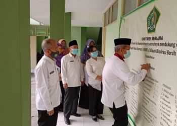 ASN Kemenag Kota Surakarta Komitmen Bersama