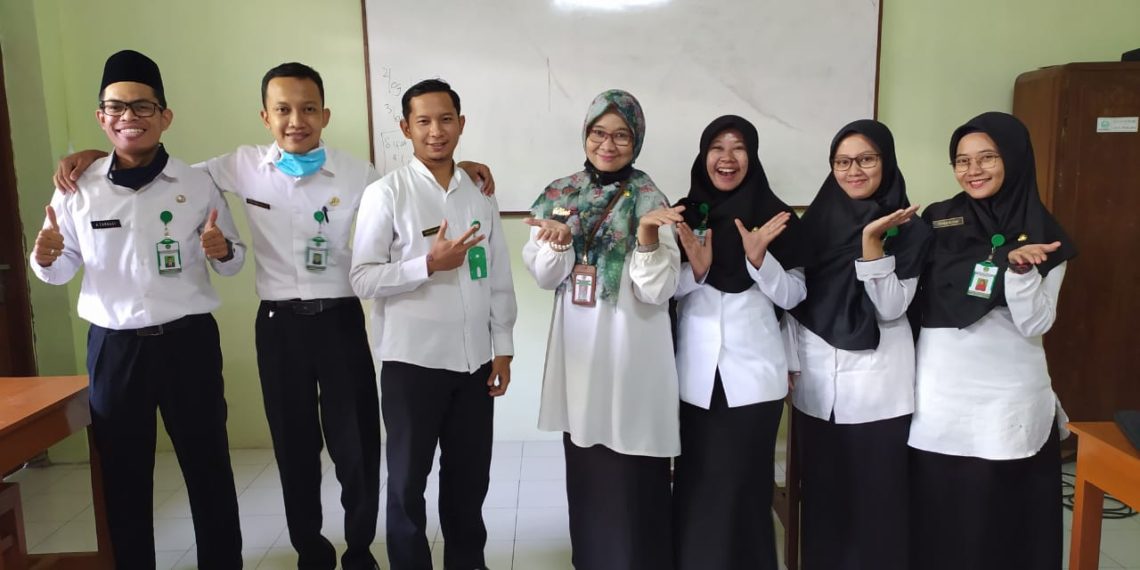 MAN 2 Surakarta adakan penilaian Program Induksi