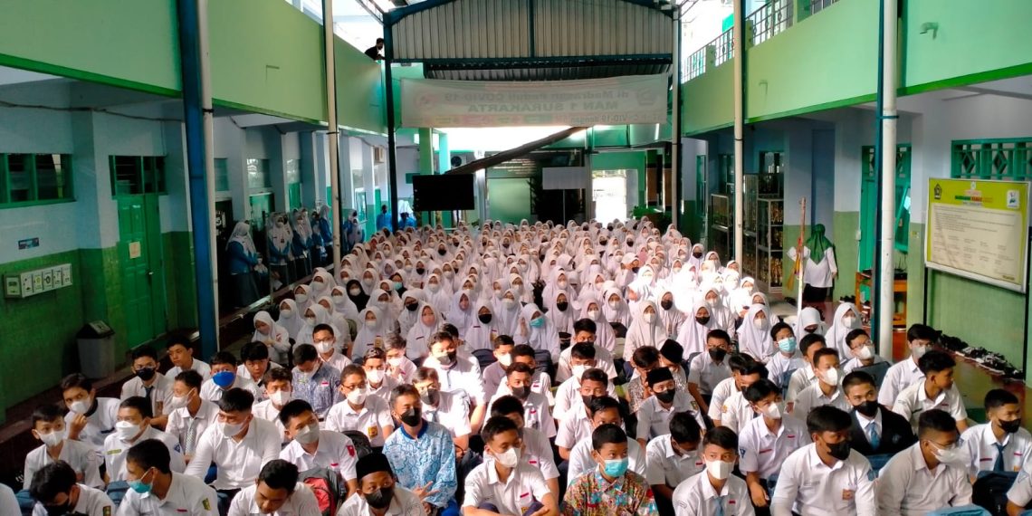 Masa Ta’aruf Siswa Madrasah MAN 1 Ska