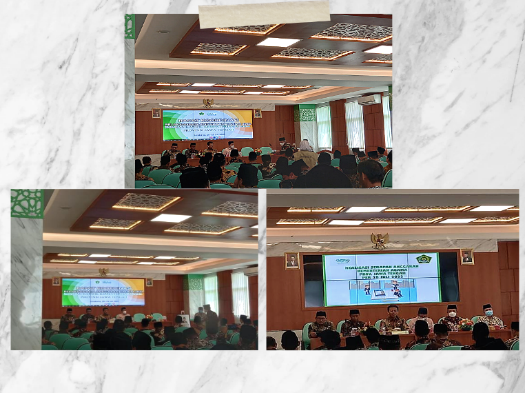 Hidayat Maskur bersama Kepala Kankemenag Kab/Kota se-Jawa Tengah mengikuti kegiatan Rapat Koordinasi Pelaksanaan Anggaran Tahun 2022