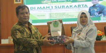 MAN 1 Semarang Anjangsana Organisasi di MAN 1 Surakarta
