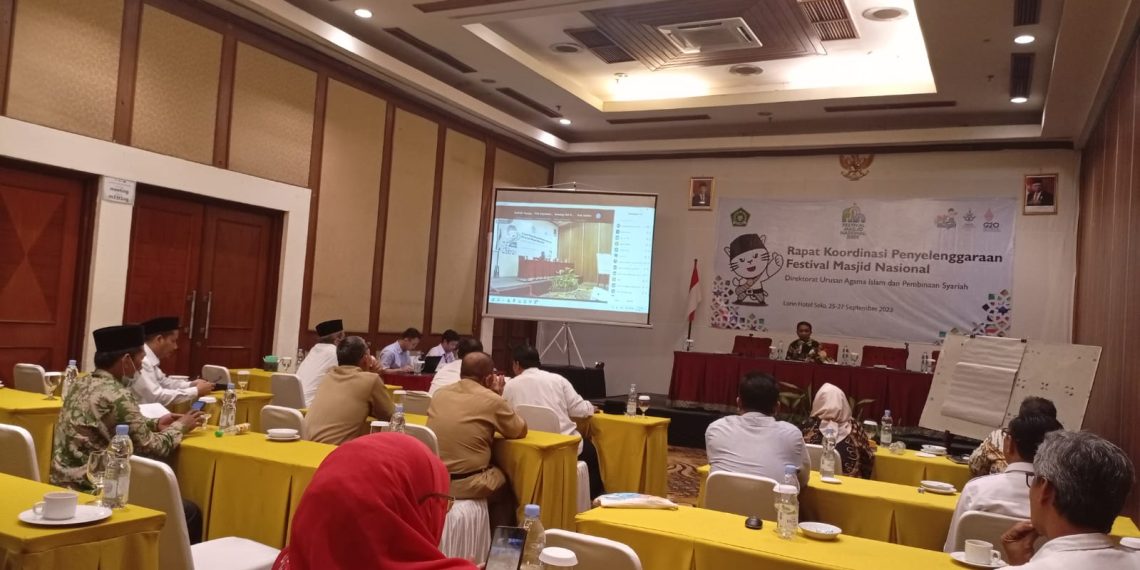 FESTIVAL MASJID NASIONAL MENJADI RANGKAIAN PERESMIAN MASJID RAYA SYEIKH ZAYYED SOLO