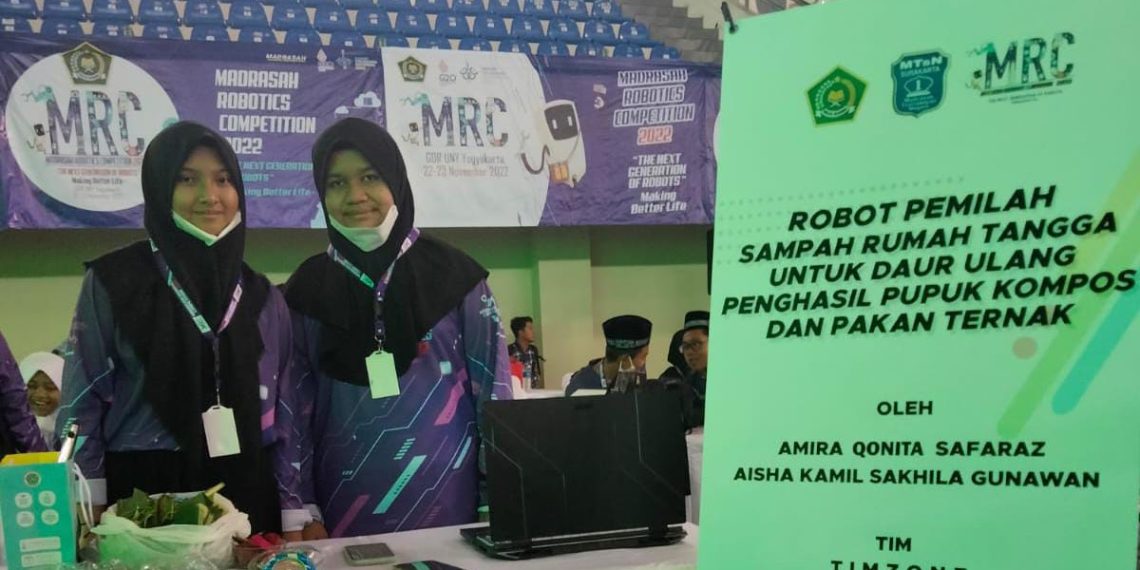 Robot Pemilah Sampah Inovasi Siswi MTsN Surakarta 1