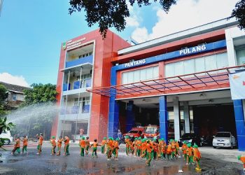 Outing Class RA Nurul Huda:‘Alhamdulilah Aku Mengenal Berbagai Macam Profesi’