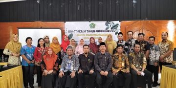 Rapat Kerja Tahun Anggaran 2024 Kankemenag Kota Surakarta