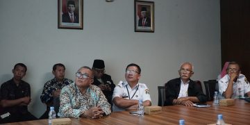 Rapat Pembahasan Hasil Pengukuran Tanah Pengganti Wakaf Masjid Al-Huda