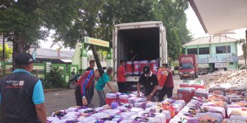 Pengantaran Koper Jamaah Calon Haji Kota Surakarta Tahun 1445 H/2024 M Berjalan Lancar