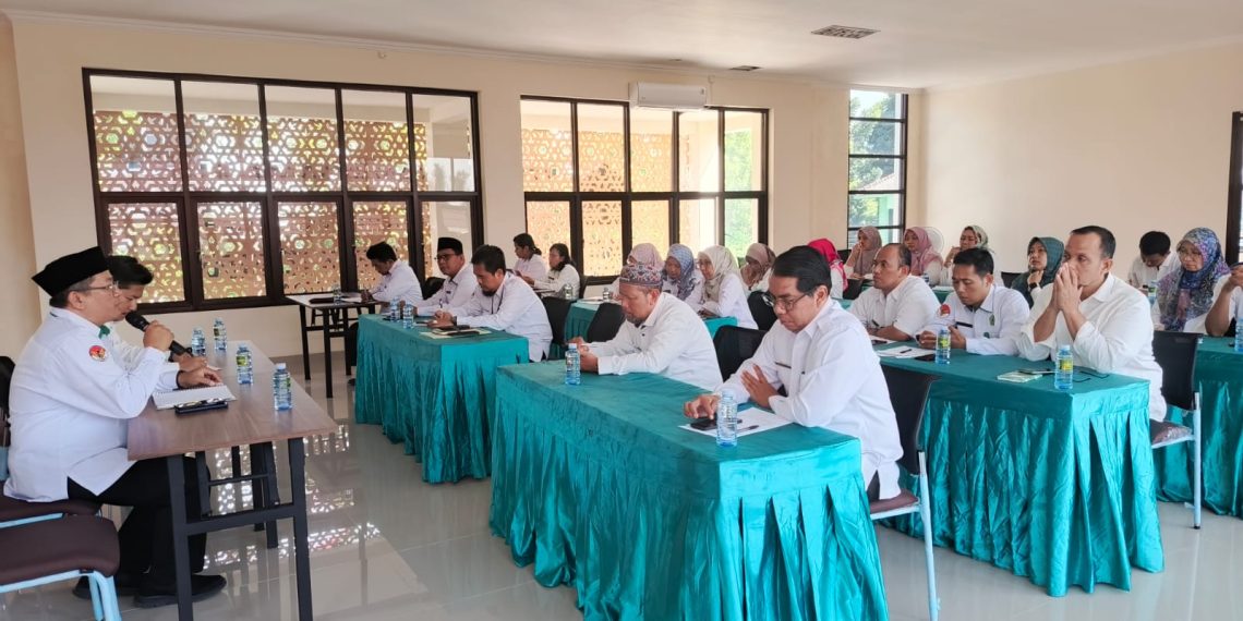 Efisiensi Anggaran Kemenag Surakarta: Langkah Taktis untuk Tetap Solid dan Inovatif