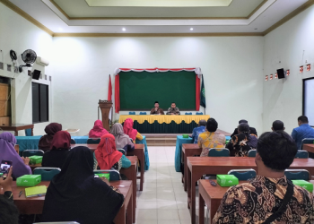 Kankemenag Kota Surakarta Perkuat Kekhasan Madrasah Melalui Rapat Kurikulum dan Evaluasi