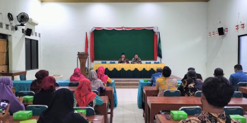 Kankemenag Kota Surakarta Perkuat Kekhasan Madrasah Melalui Rapat Kurikulum dan Evaluasi