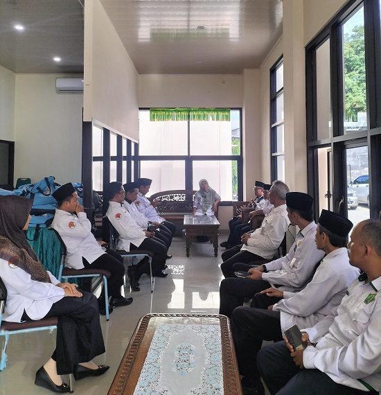 Briefing Persiapan Bimbingan Manasik Haji Tahun 1446 H/ 2025 M Kota Surakarta