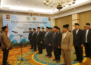 Wagub Jateng Taj Yasin Maimoen Lantik 23 PPIH Embarkasi Solo Tahun 1446 H/ 2025 M