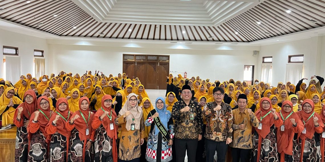 Merajut Kebersamaan, Menyemai Keteladanan: Halal Bihalal Guru RA se-Kota Surakarta