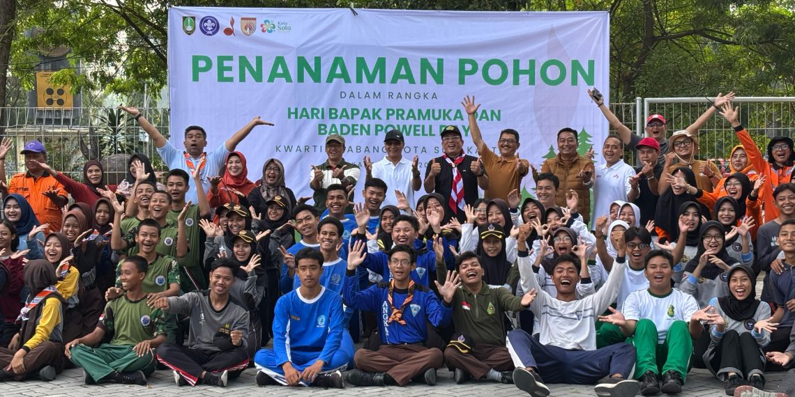 Semangat Cinta Alam, Pramuka Surakarta Gelar Aksi Hijau di Hari Bapak Pramuka