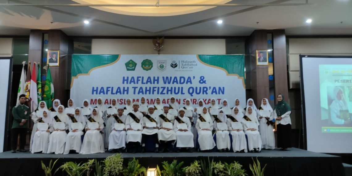 Pelepasan dan Perpisahan kelas 12 MA Al-Islam Jamsaren Surakarta:“Langkah Baru, Harapan baru, Masa Depan Gemilang”