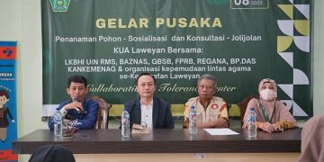 Gelar PUSAKA KUA Kecamatan Laweyan: Sosialisasi, Konsultasi Hingga Aksi Nyata Penanaman Pohon Matoa