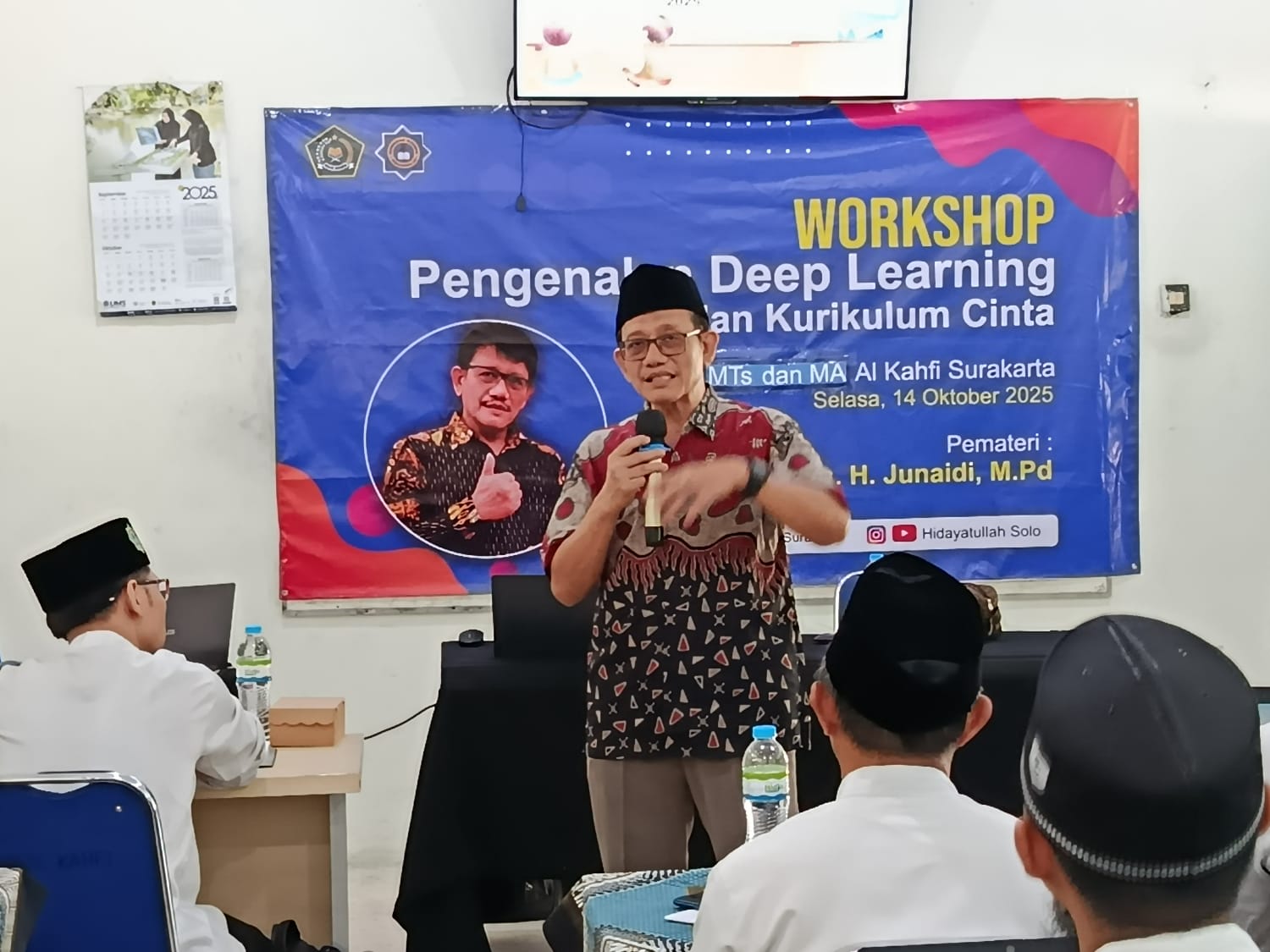 Workshop “Pengenalan Deep Learning dan Kurikulum Berbasis Cinta” di MTs dan MA Al Kahfi Surakarta