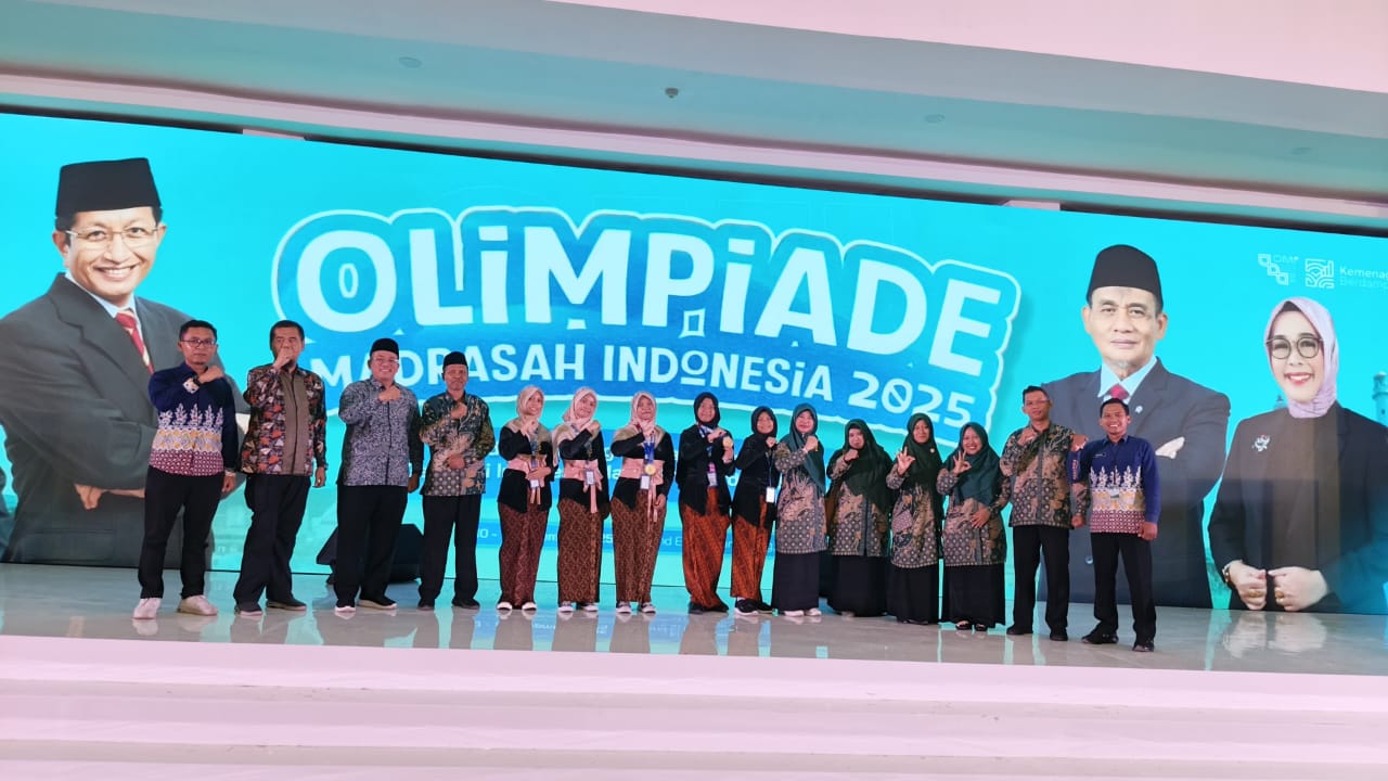 MTsN 2 Surakarta Catat Sejarah Baru Madrasah Raih Medali Perunggu OMI 2025 Bidang Riset Ekoteologi