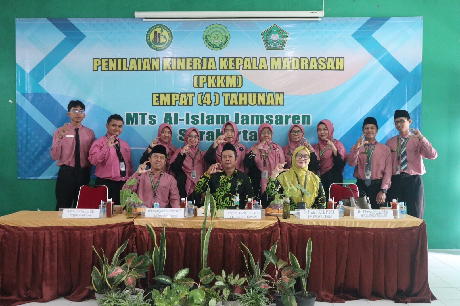 Penilaian Kinerja Kepala Madrasah Empat Tahunan MTs SA Al Islam Jamsaren Berjalan Sukses