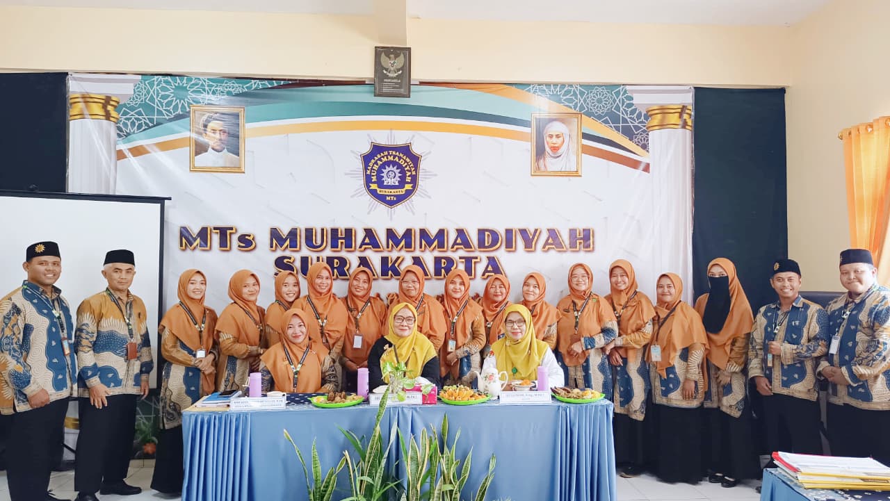 Pengawas Madrasah Kemenag Surakarta: MTs Muhammadiyah Tunjukkan Lompatan Mutu di PKKM 2025