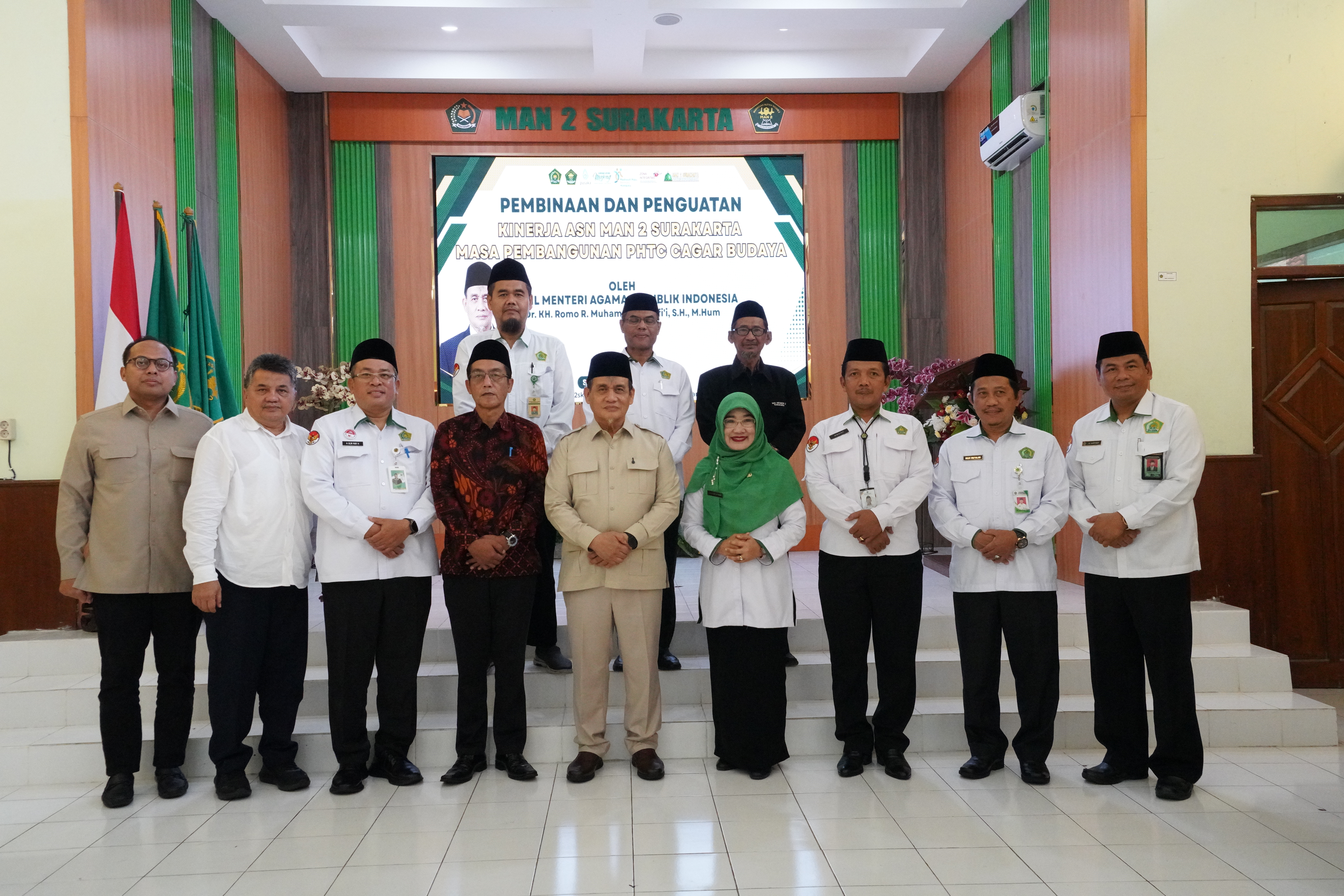 Wamenag RI Lakukan Pembinaan ASN dan Tinjau Pembangunan PHTC Cagar Budaya di MAN 2 Surakarta