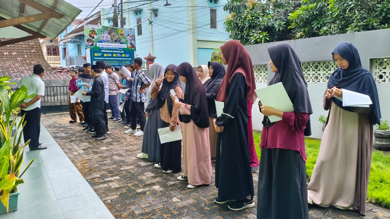 Sambut Ramadhan dengan Cinta, Siswa MA Muhammadiyah Gelar Tarhib dan Jumat Berbagi