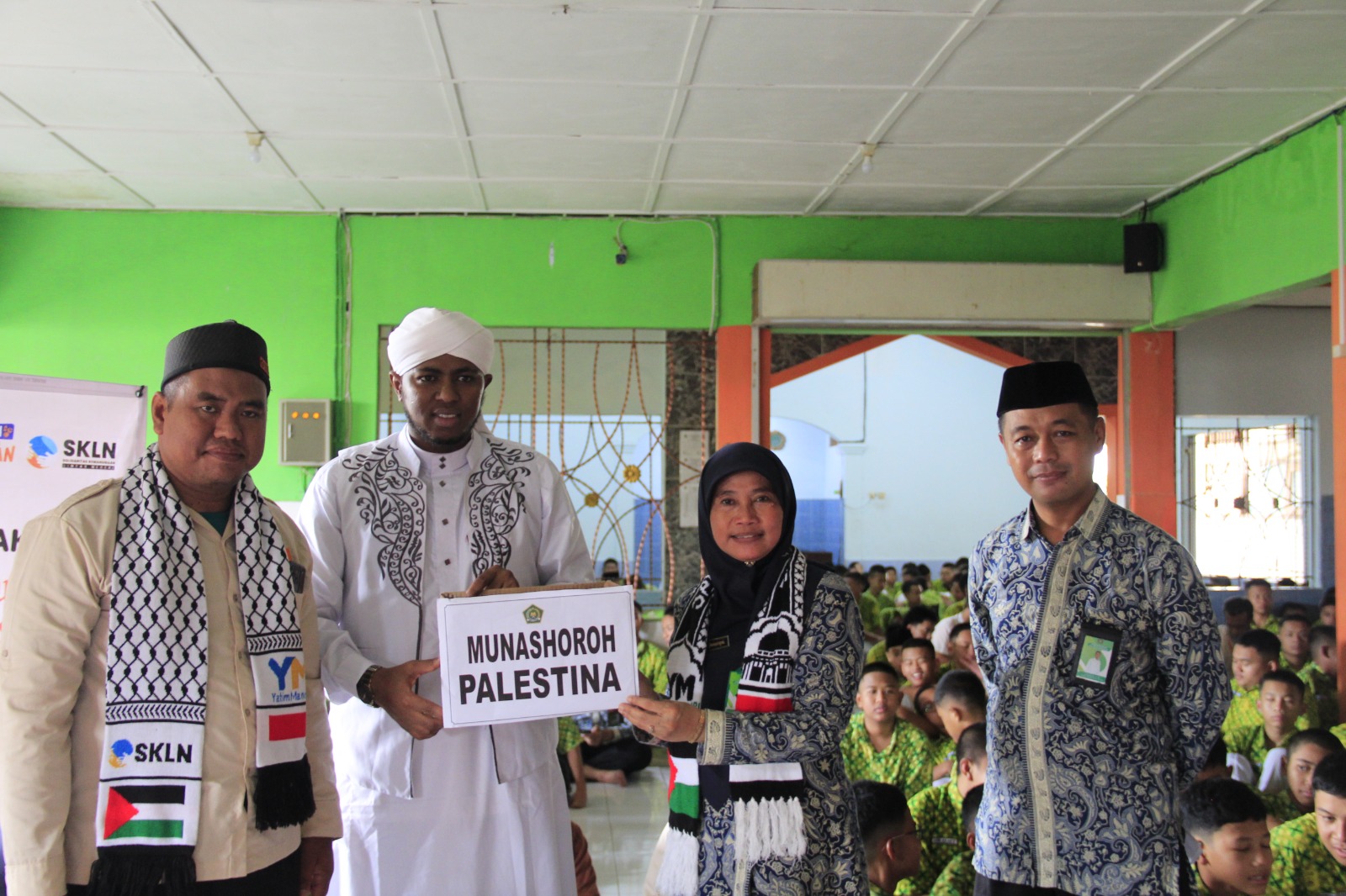 Kemenag Surakarta Dukung Penanaman Karakter Dermawan Melalui Kajian Safari Dakwah Peduli Palestina di Madrasah