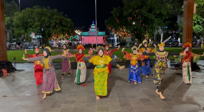 Gemulai Rajud Nusantara RADEVA MAN 2 Surakarta: “Harmoni Budaya Di Bulan Suci, Dari Panggung Ikonik Hingga Buka Puasa Bersama”