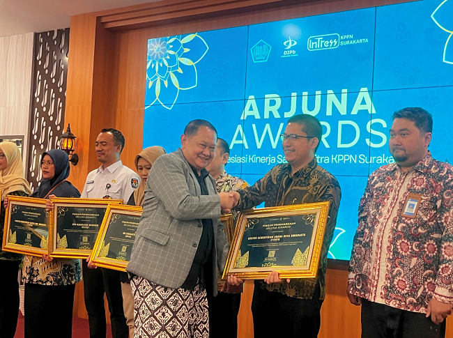Cepat, Berkualitas Dan Terbaik: “Konsistensi Kankemenag Kota Surakarta Beserta Jajarannya Berbuah Manis”