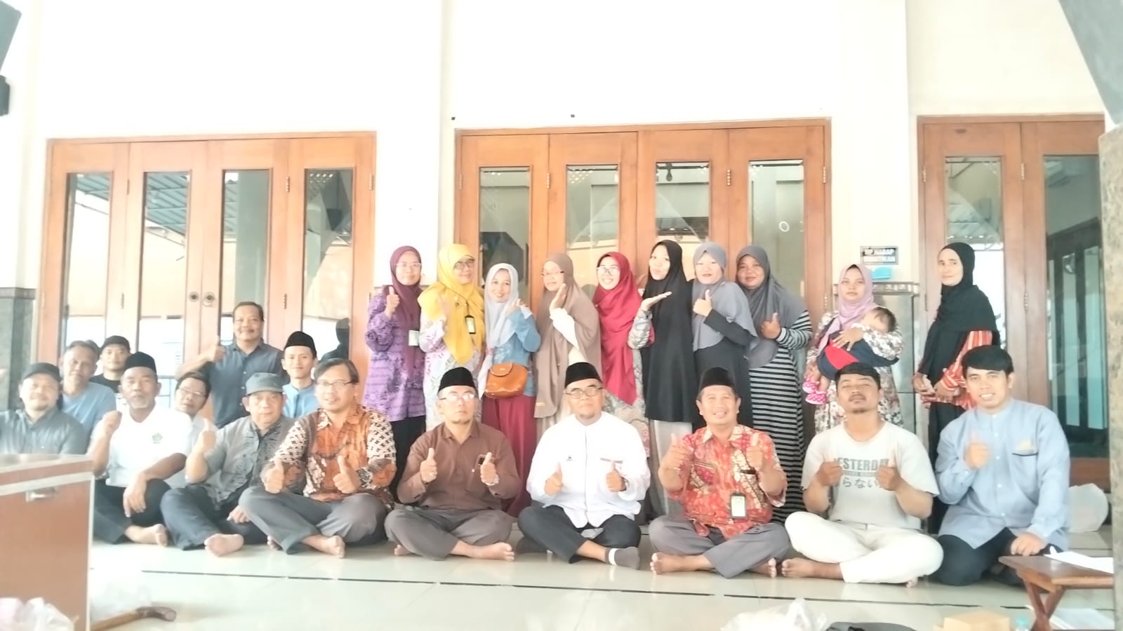 KUA Pasar Kliwon Perkuat Pemberdayaan Ekonomi Umat melalui Majelis Taklim UMK Yakin Sukses BSI Maslahah