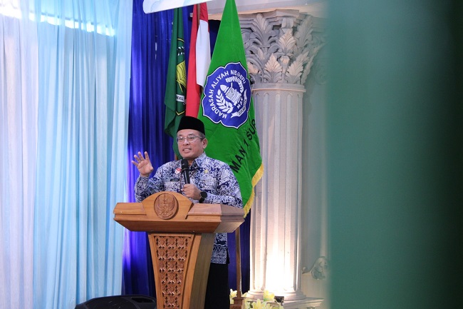 Kakankemenag Kota Surakarta Apresiasi Sinergi Madrasah Cetak Generasi Berkarakter Dan Cinta Damai Dalam MAPK FAIR MAN 1 2026