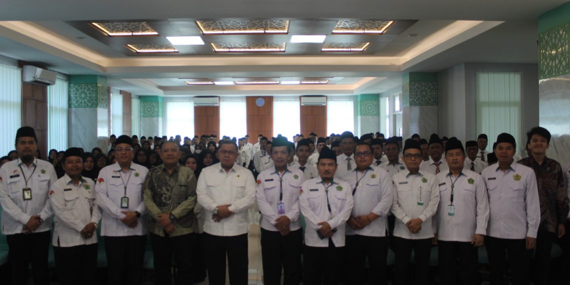195 Peserta Ikuti Tes Uji Kompetensi Calon Kepala Madrasah dan Kepala Tata Usaha Madrasah di Jawa Tengah