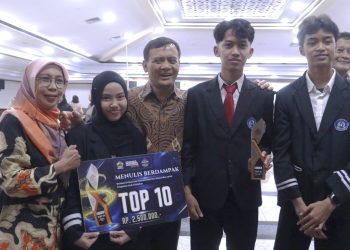 Siswa MAN 1 Surakarta Tembus 10 Besar Lomba Menulis Berdampak Provinsi Jawa Tengah